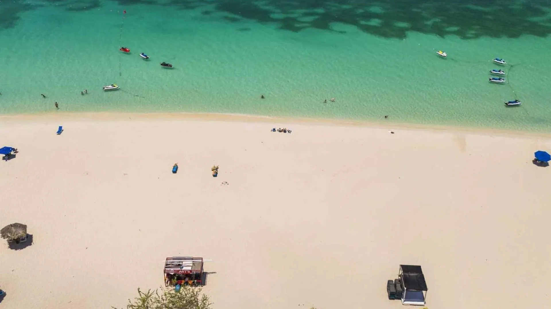 Eagle Beach Palm Beach 0*,